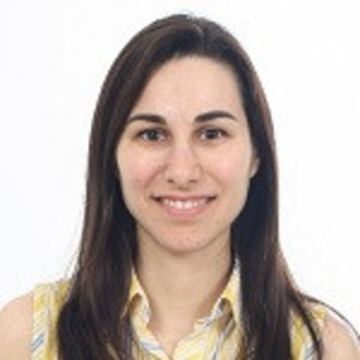 Profesora UCM economía y finanzas